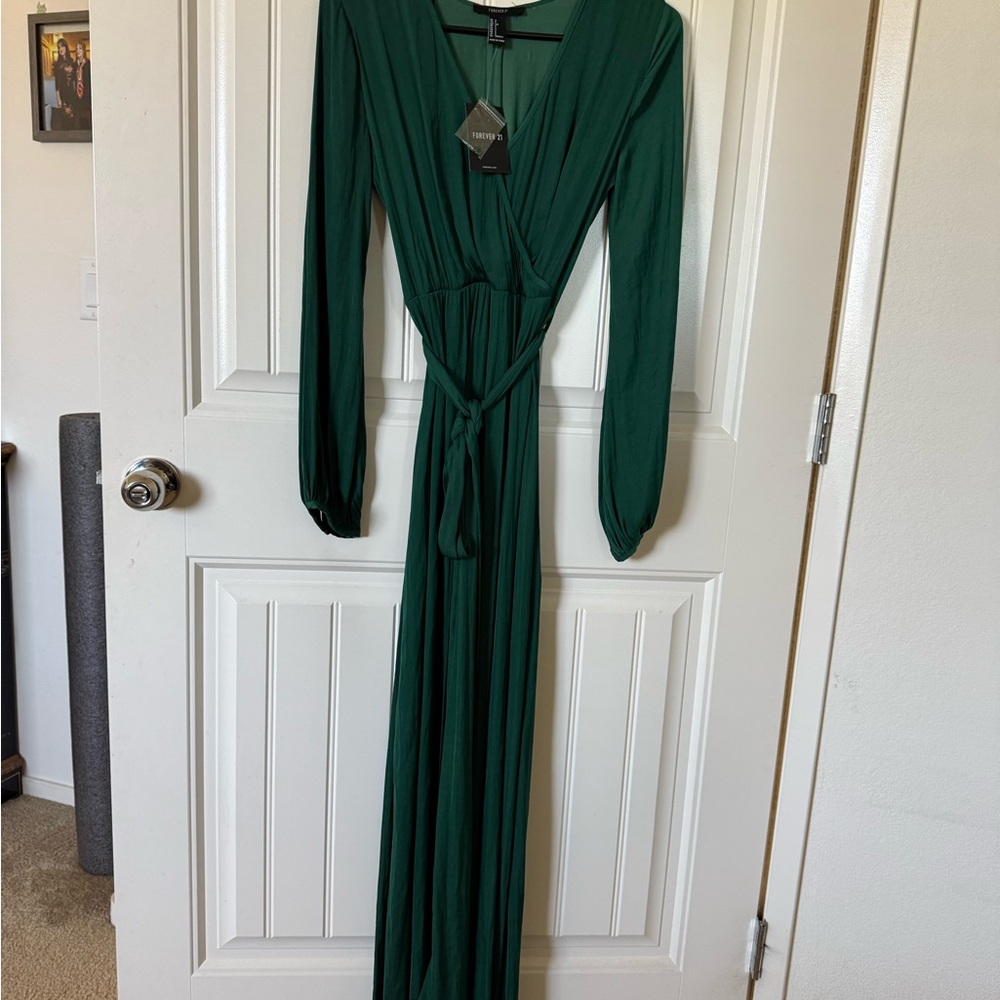 Elegant Green Maxi Dress